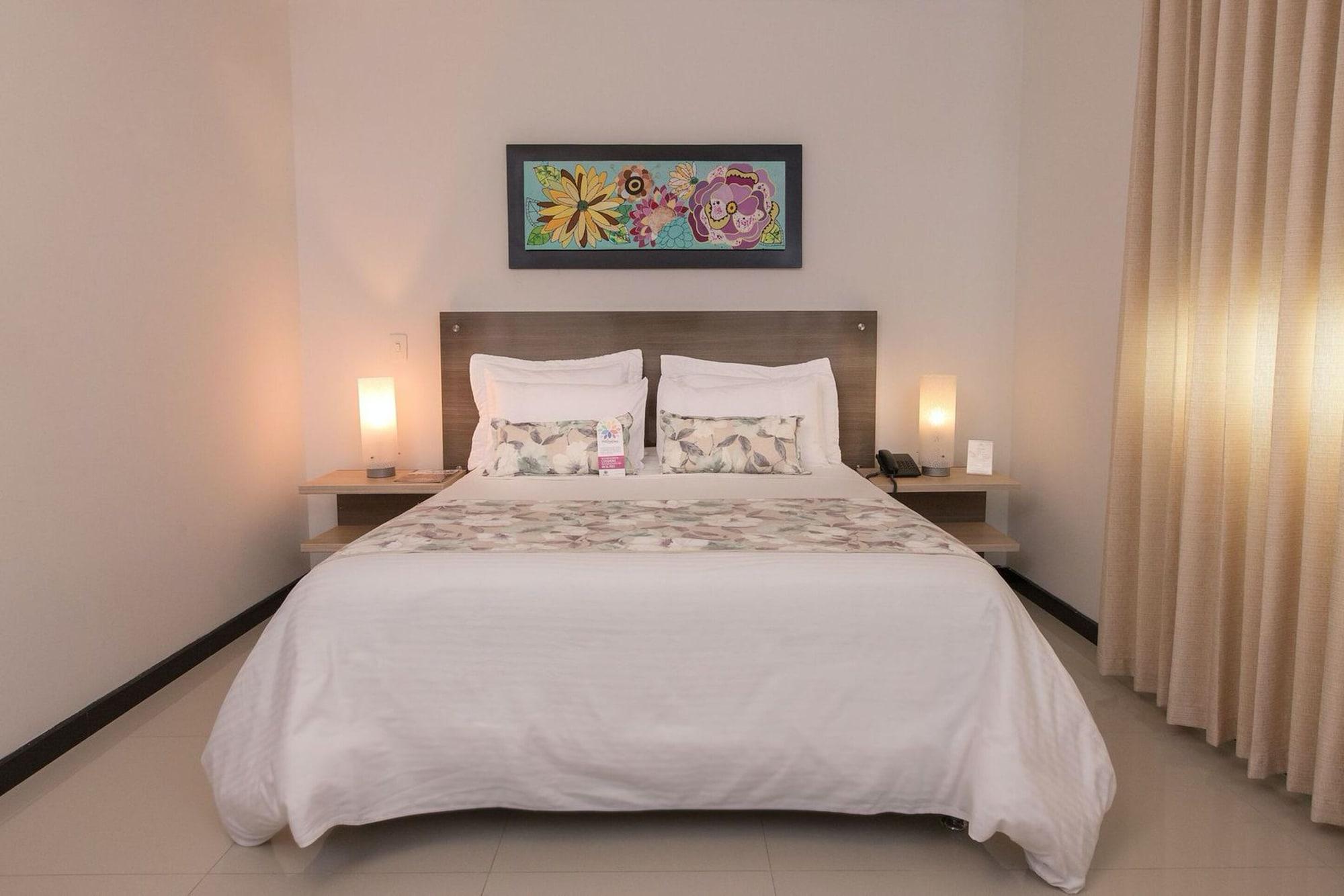 Hotel Baroca Монтерия Экстерьер фото