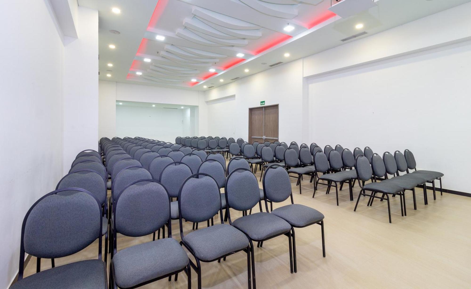Hotel Baroca Монтерия Экстерьер фото