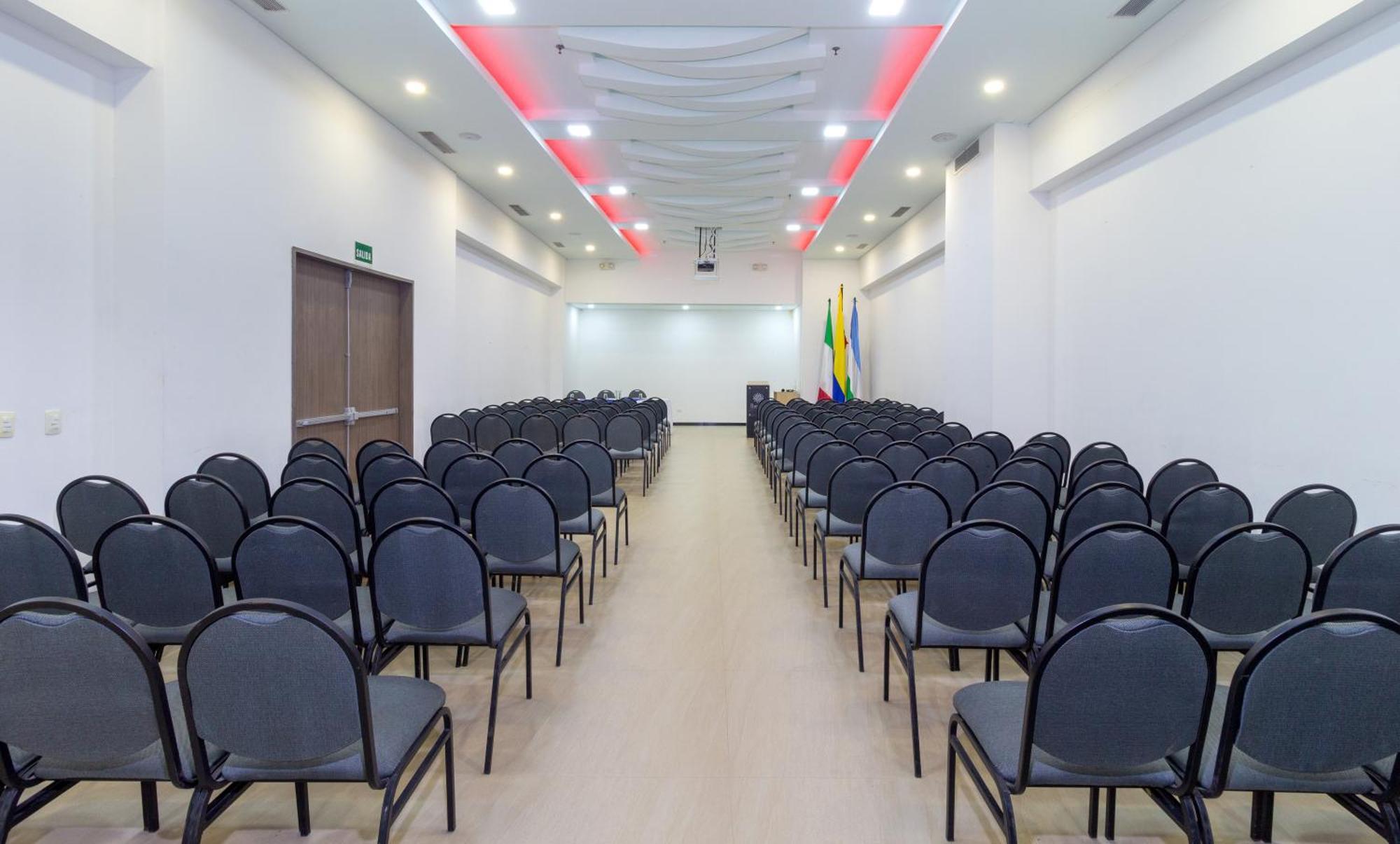 Hotel Baroca Монтерия Экстерьер фото