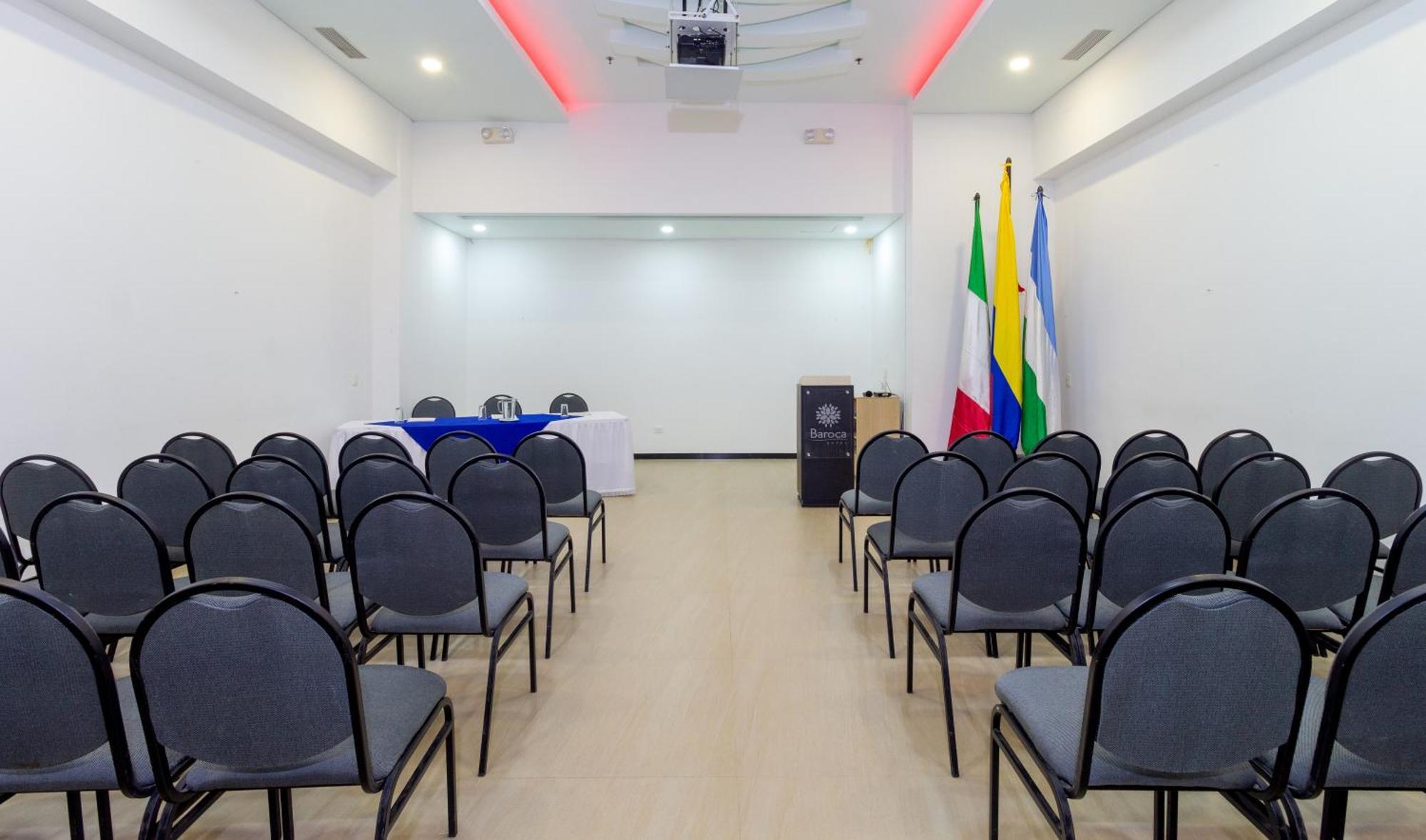 Hotel Baroca Монтерия Экстерьер фото