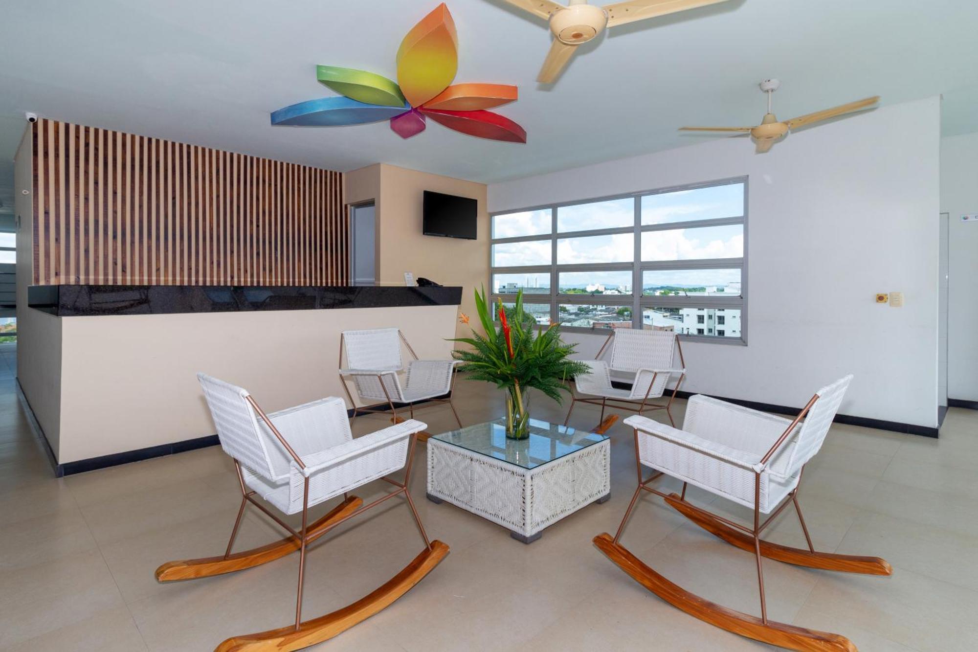 Hotel Baroca Монтерия Экстерьер фото