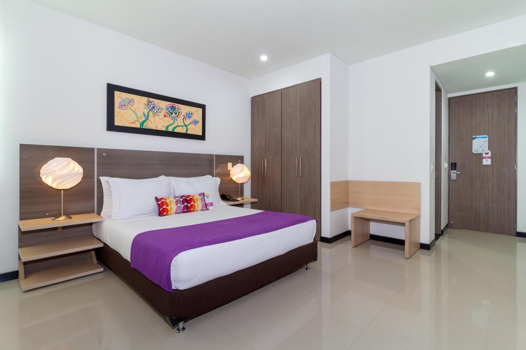 Hotel Baroca Монтерия Экстерьер фото